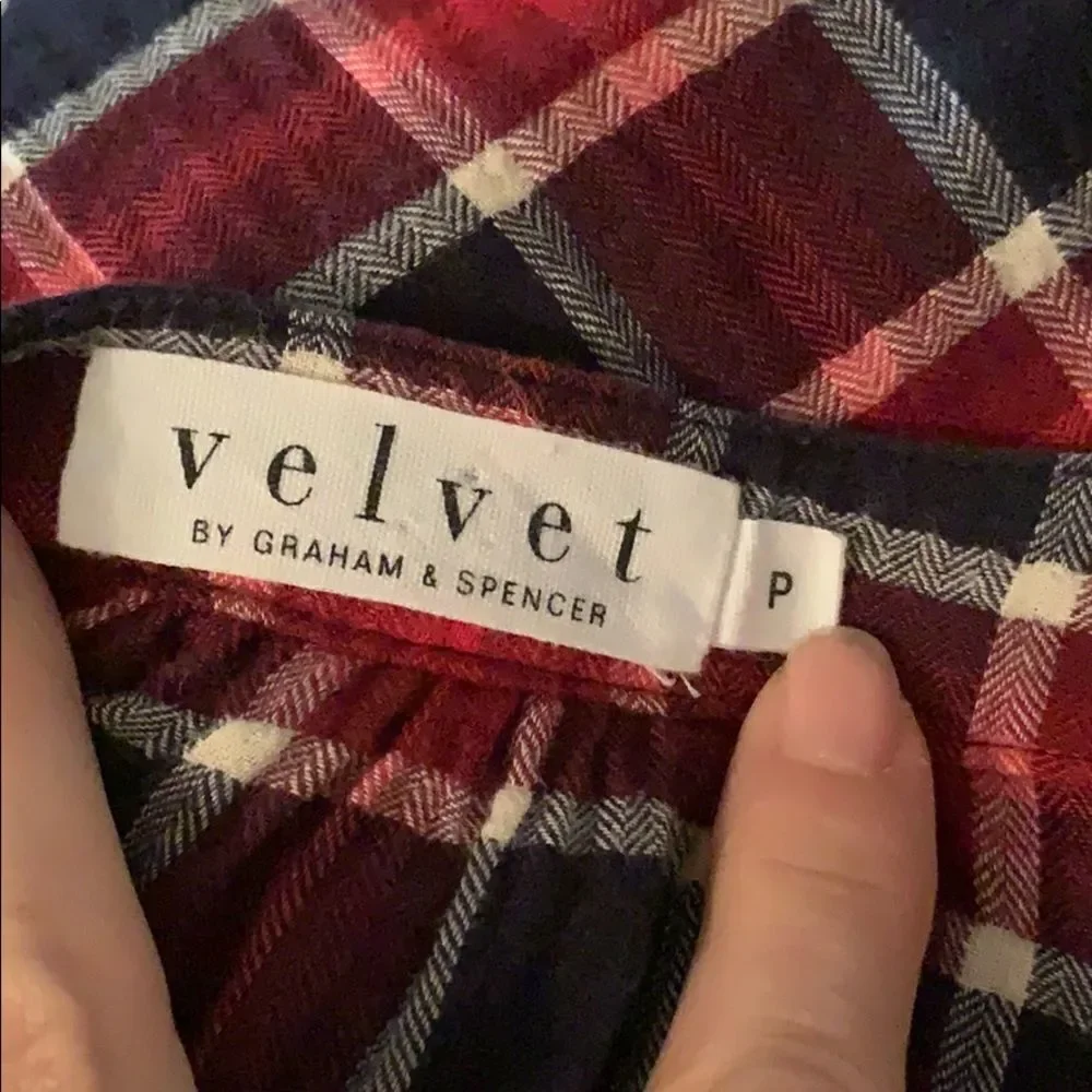 Velvet‎ black & red plaid flannel blouse